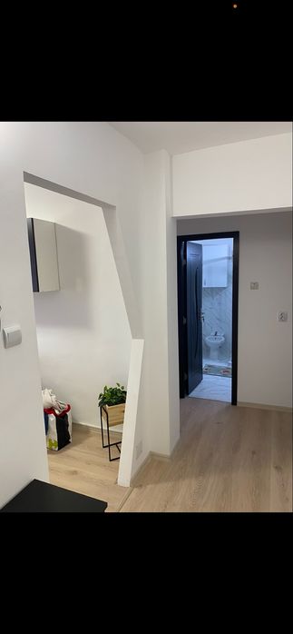 Inchiriez apartament 2 camere 60 mp