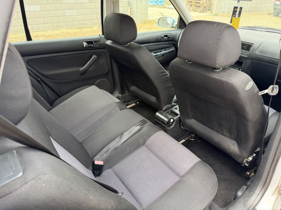 VW Golf 4 1.4 benzina 2003