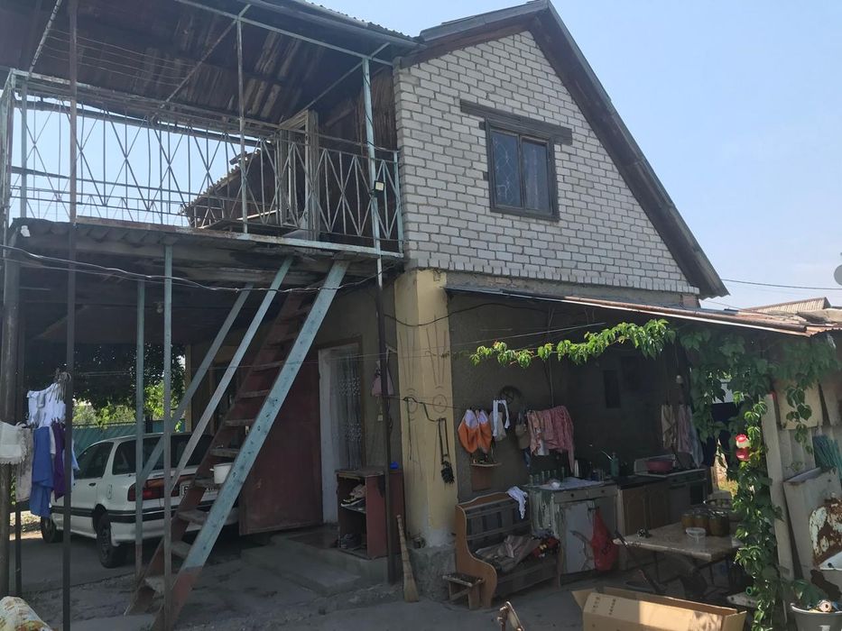 Продам жилую дачу