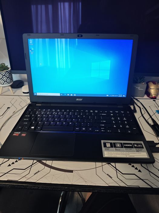 Laptop Acer Aspire E15 – AMD FX-7500 -upgrade RAM si SSD+ Cooler lapto
