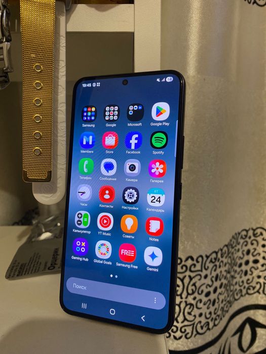 Samsung s22 продается