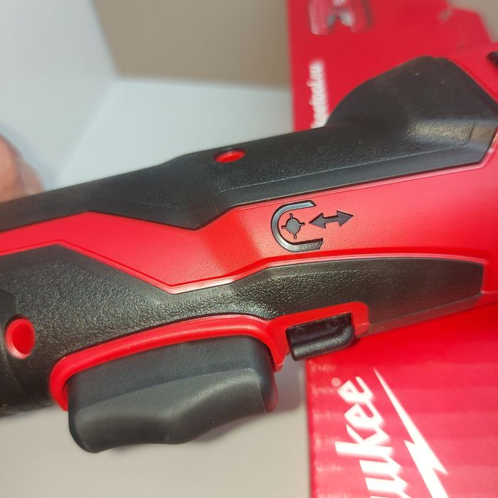 Акумулаторна резачка за медни тръби Milwaukee C12 PC-0