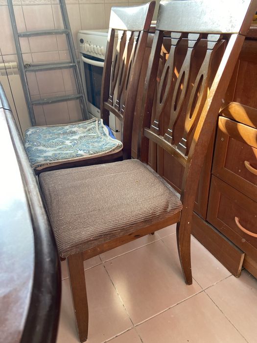 Продам Кухонный Стол