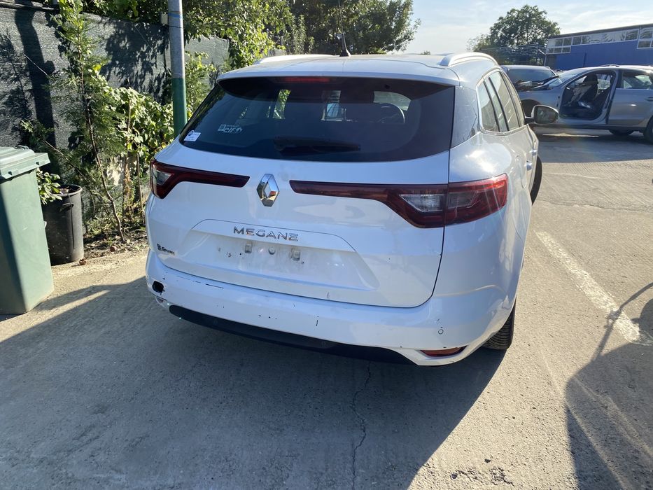 Aripă dreapta spate Renault Megane 4 break 2018