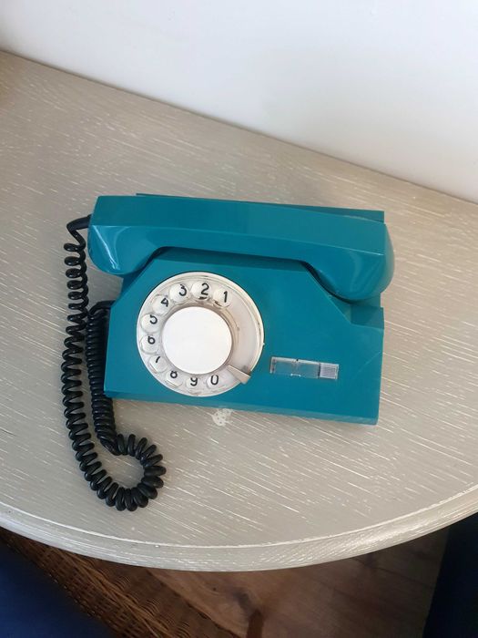 Продам ретро телефон