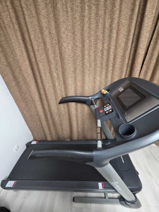 Bandă de alergat KONDITION HM5050 TA Profesional