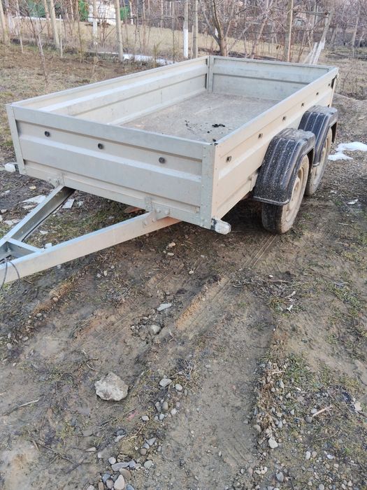 Remorca 4 roti punte dubla  750 kg