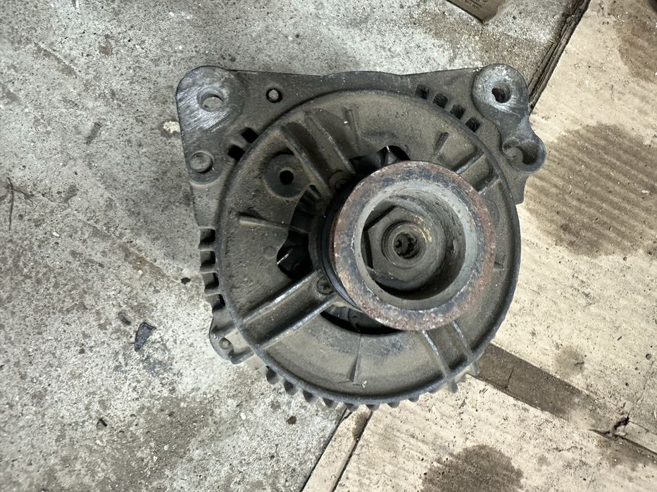 Генератор passat b3 b4