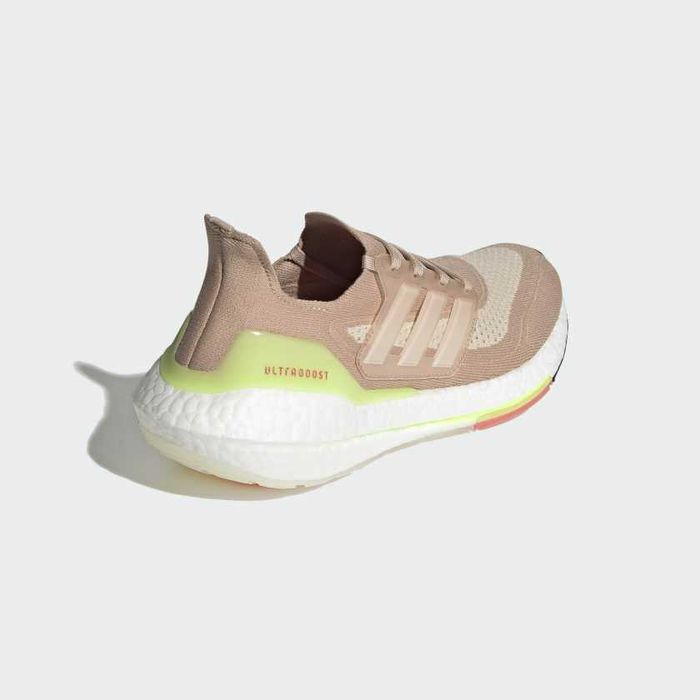 Оригинални мъжки обувки  ADIDAS ULTRABOOST 21  размер EU42