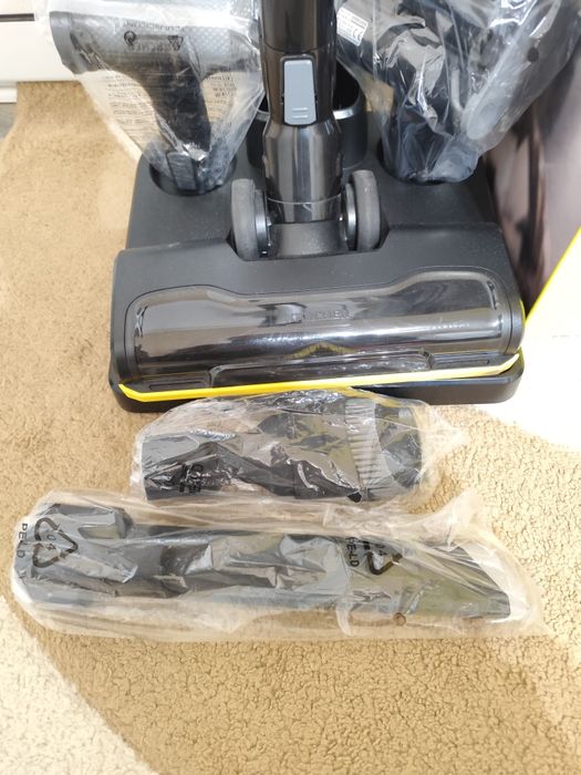 Вертикална прахосмукачка Kerher VC6