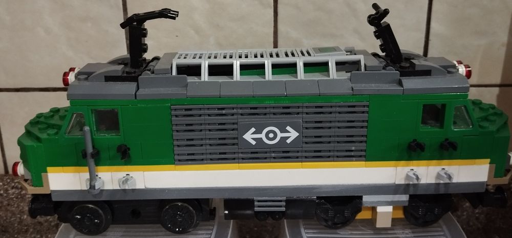 Конструктор Поезд Лего