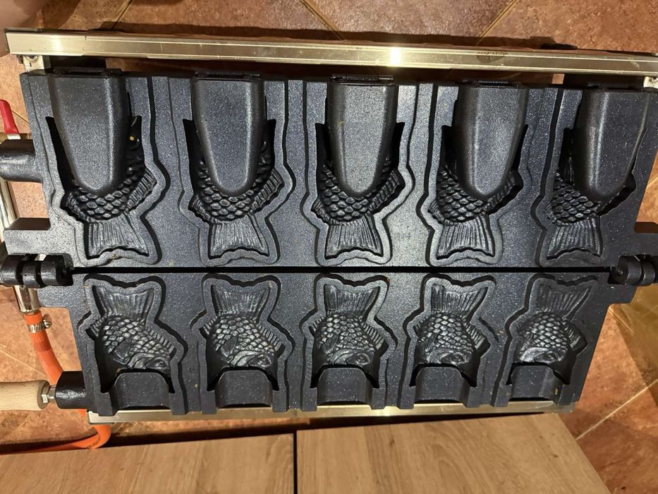 Продавам гофретник на газ