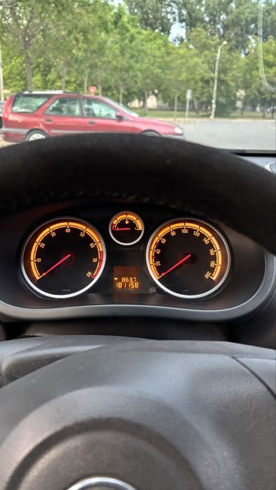 Vand opel corsa 1.2 2009