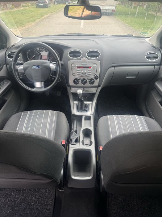 Ford Focus 1.6 benzin 2009