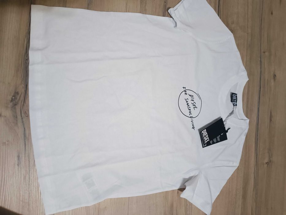 Оригинални Тенискu Diesel и guess