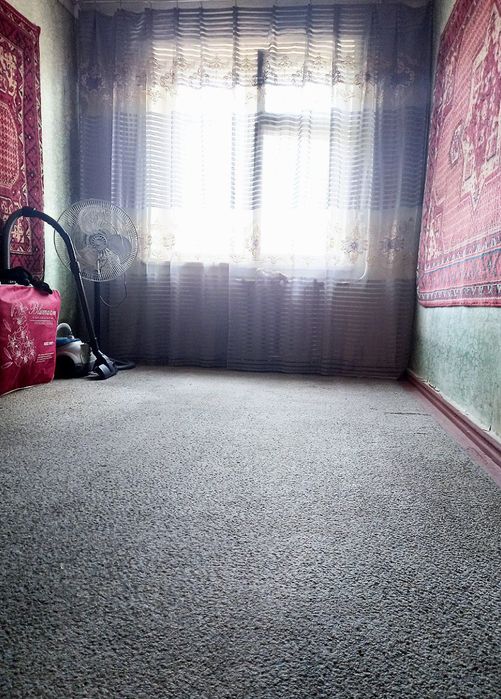 Обмен на участок или Продаётся 3х ком кв в центре районе Троицк

3 хон