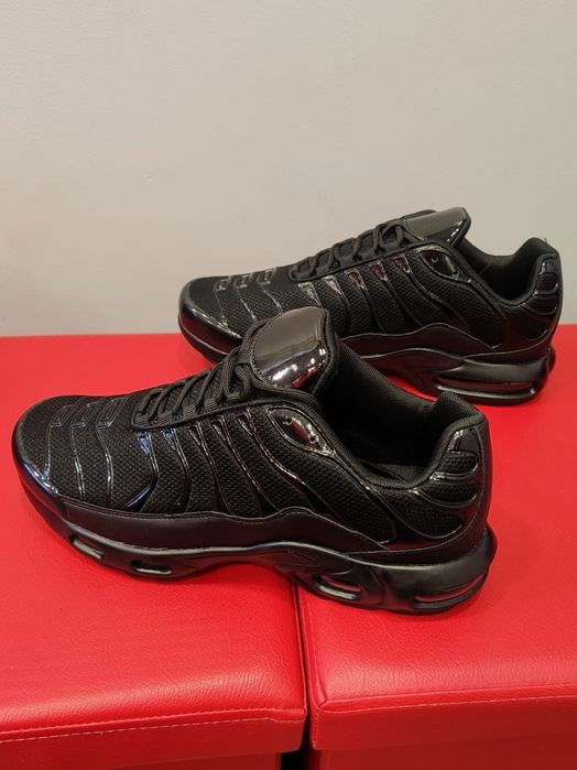 Черни маратонки имитация на Nike Air Max Plus Triple Black