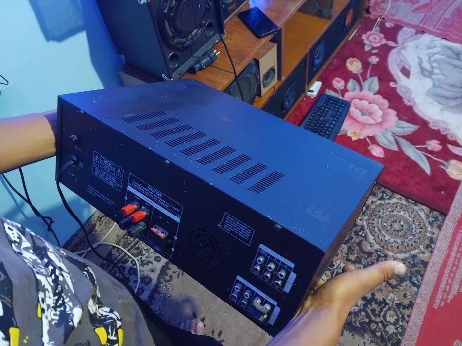 Stație audio pentru boxe 1000w