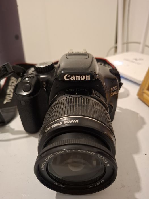 Продам фотоаппарат canon 550d