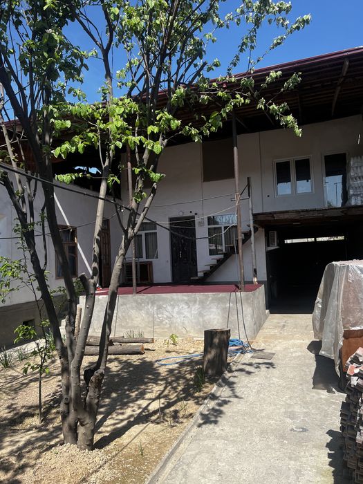 toshkent shahar 200_202 maktab 2ta bogcha magazinlar 98 avtobus