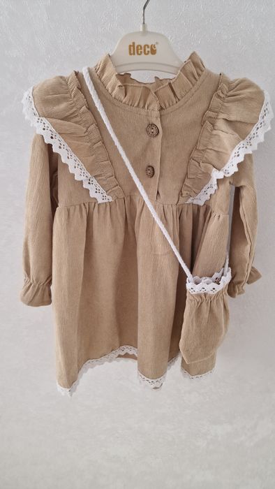 Продам детское платье 86 размера