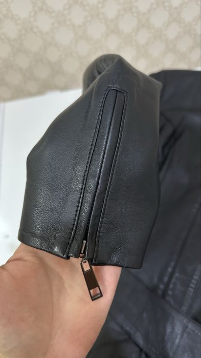 Кожаная куртка Estimo