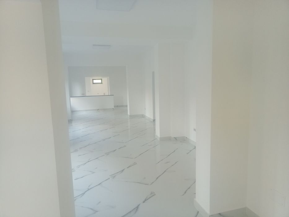 Ultracentral Banca Națională spatiu birouri, comercial, restaurant