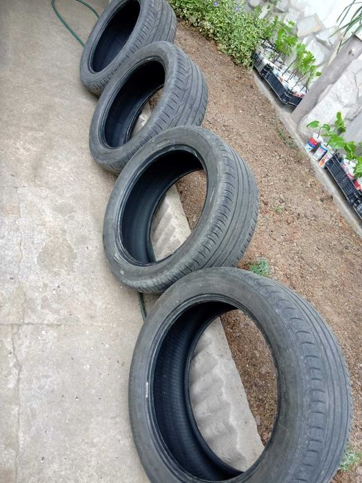 Летни гуми Bridgestone TURANZA T001- 225/50R/18 95W - 4 броя за 50 €.