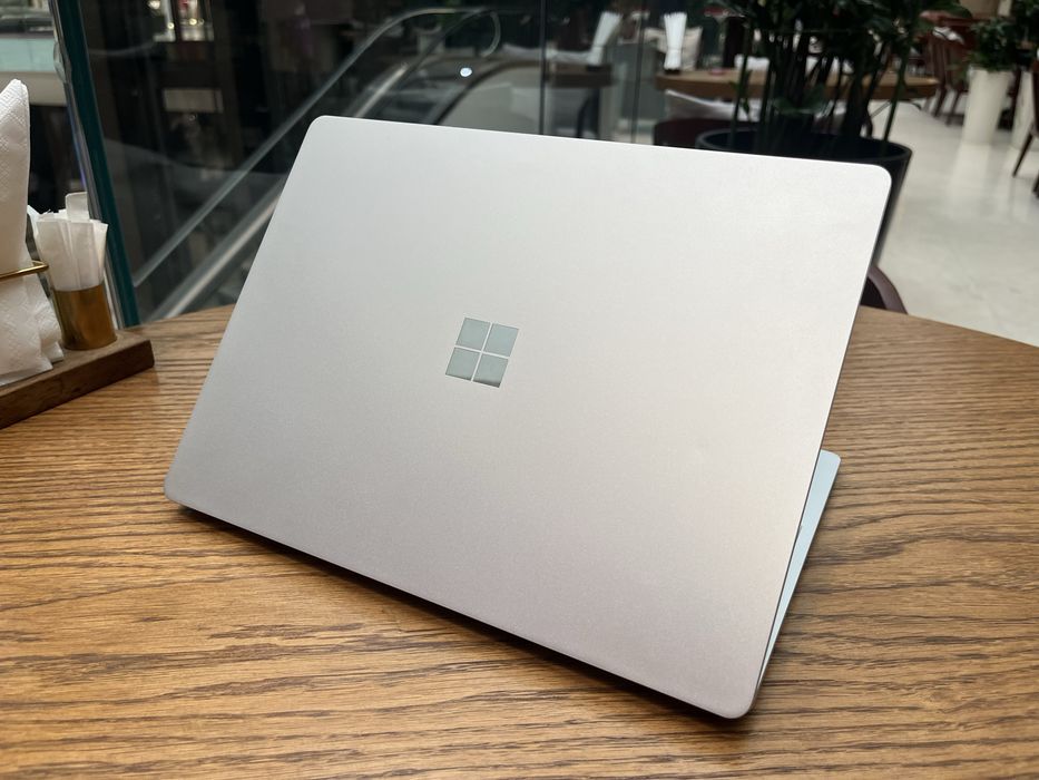 Microsoft Surface GO 3