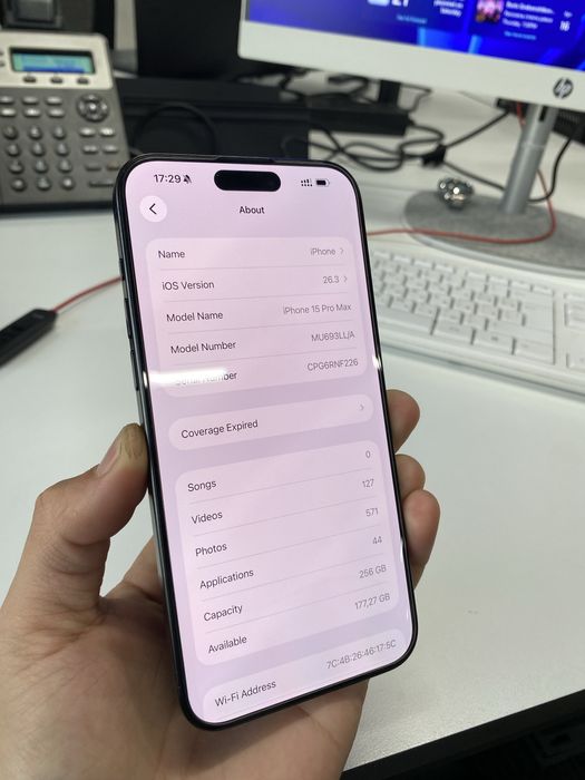 Iphone 15 pro max dark blue titanuim