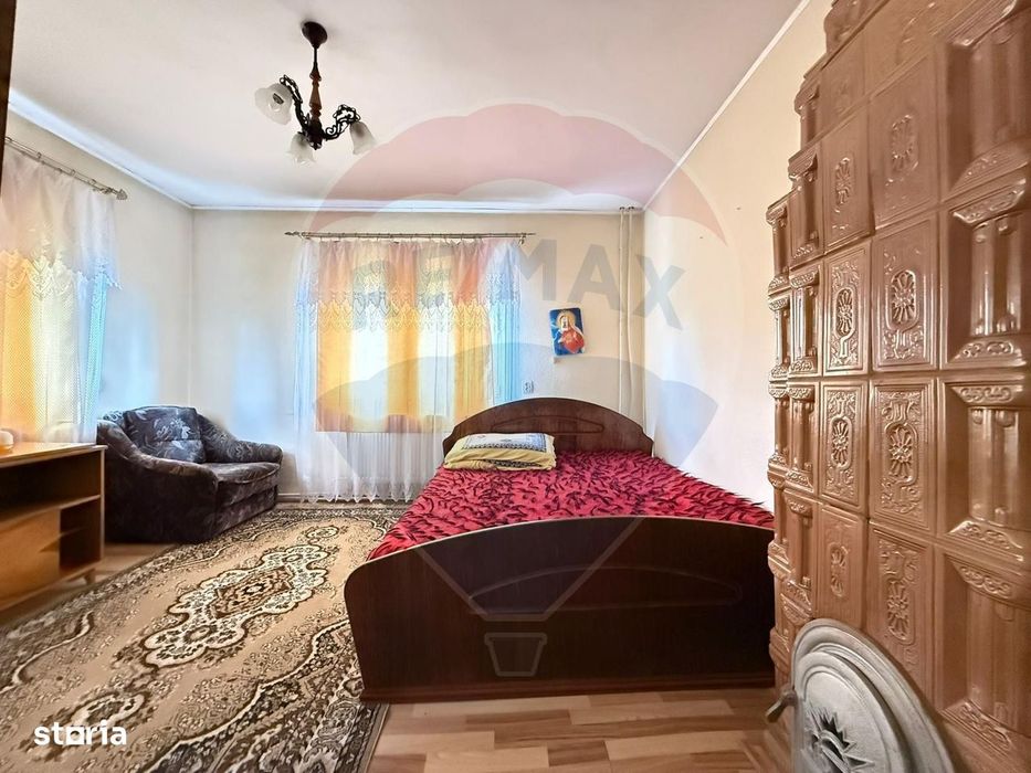 Casă DE VÂNZARE Șarul Dornei 1075 mp Teren