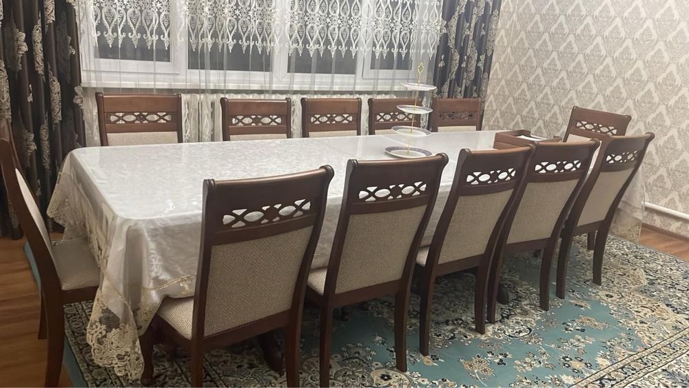 Стол со стульями 12 шт