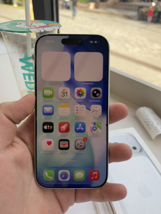 Продам Айфон 17 Про/256GB