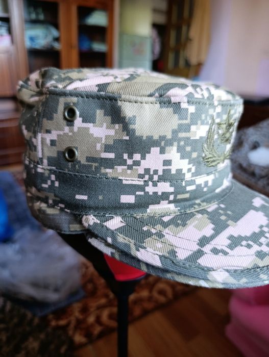 Новые военные головные уборы