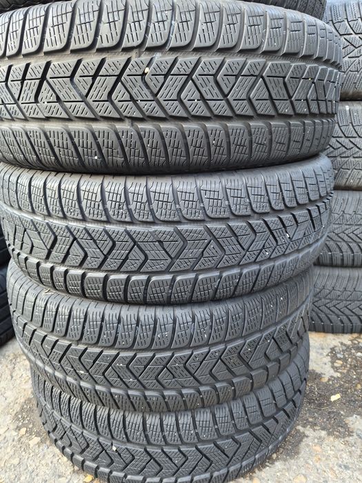4бр. 215 65 17 Pirelli зимни.