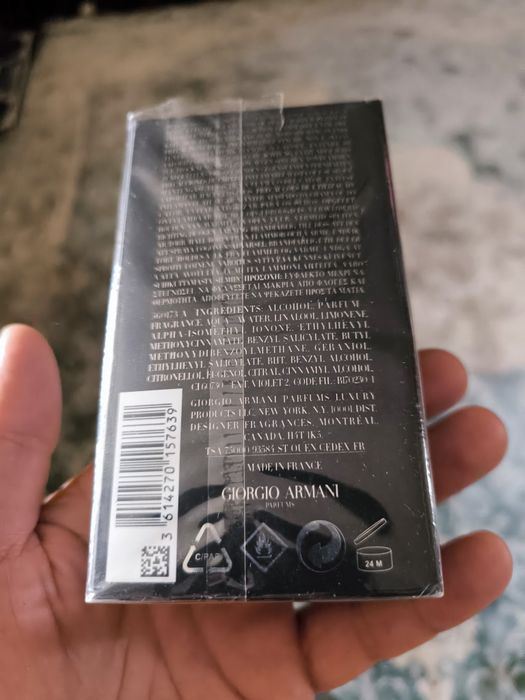 Парфюм от Giorgio Armani e75 ml.