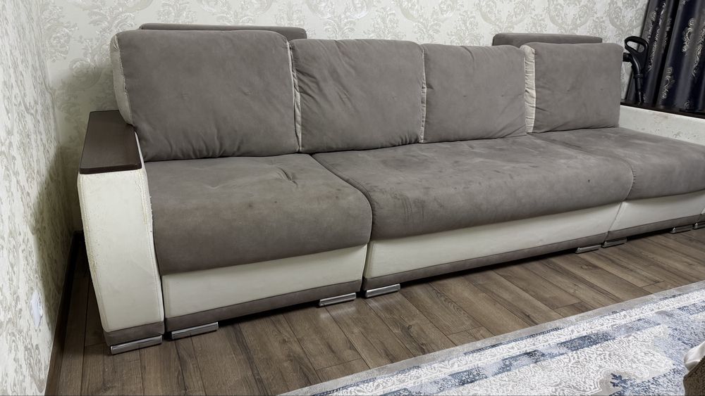 Продам диван 3 метра