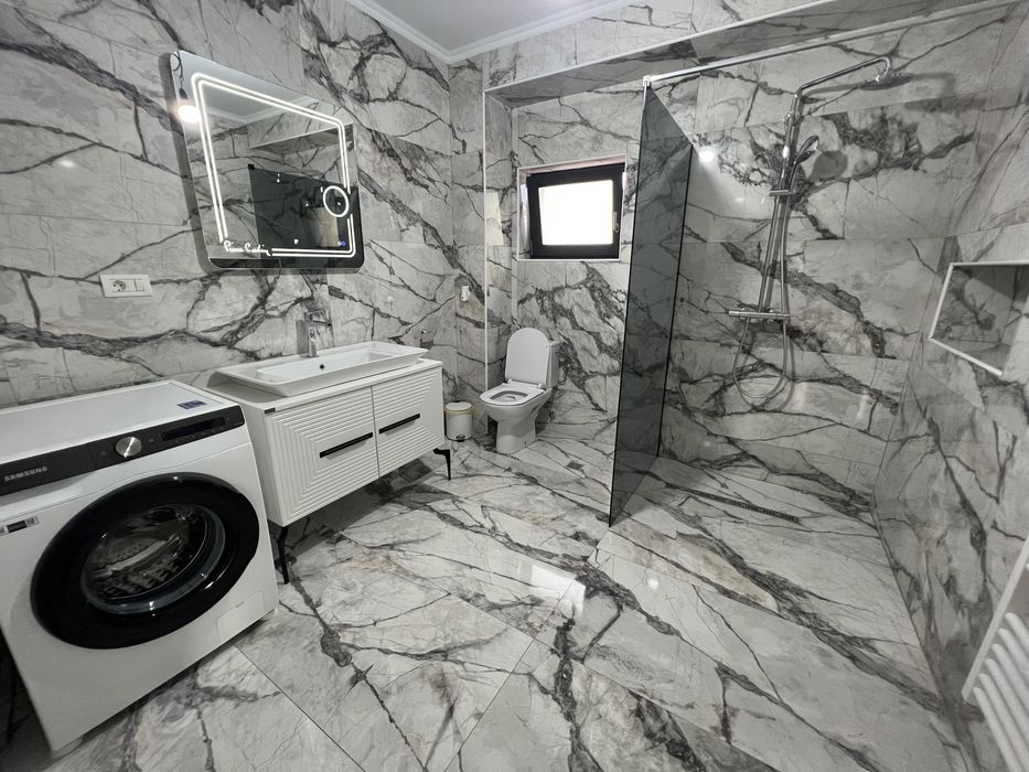 Vila moderna 5 camere-eficienta energetic-cartier nou aproape de mare