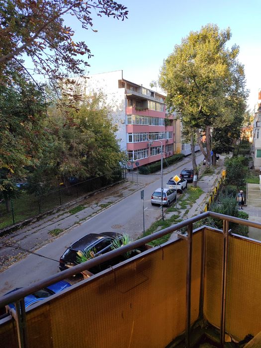 Продава се Четиристаен апартамент в Добрич, Център - 112 кв.м за 1036 €/кв.м - Снимка #10