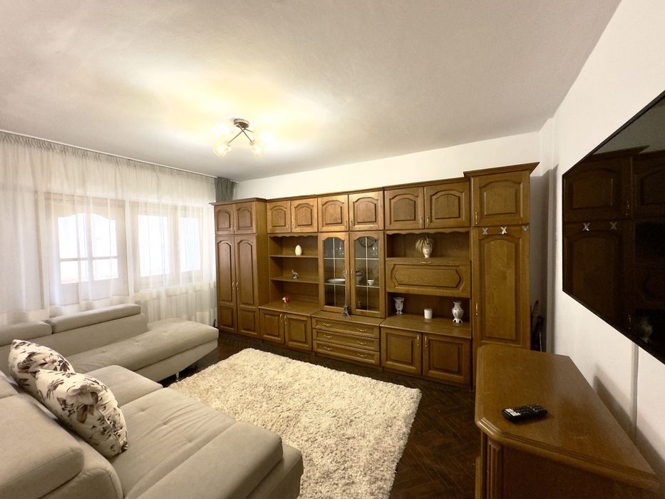 Inchiriez apartament 2 camere Pacurari