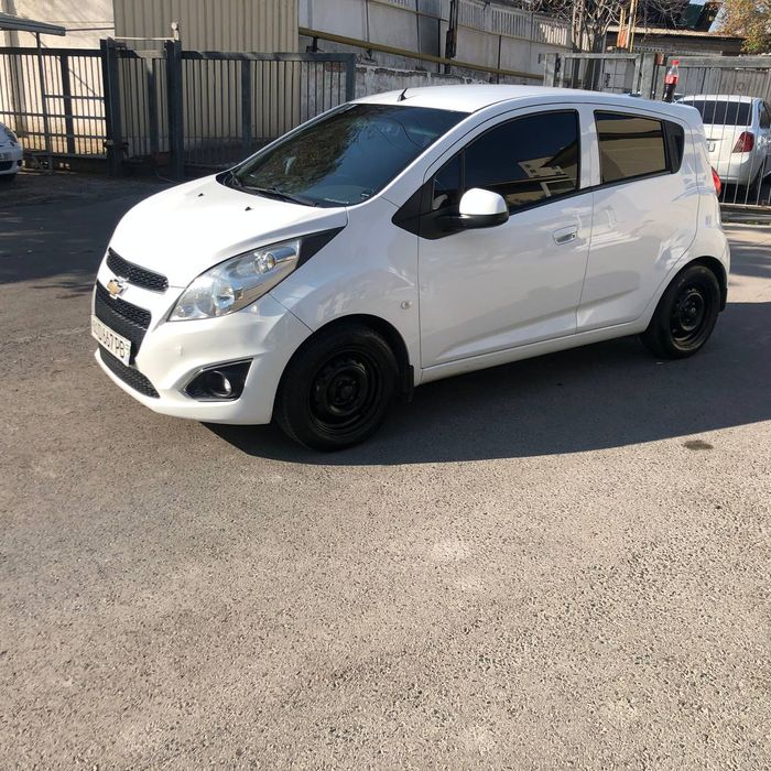 Spark sotiladi srochna