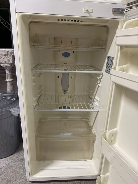 Продается холодильник