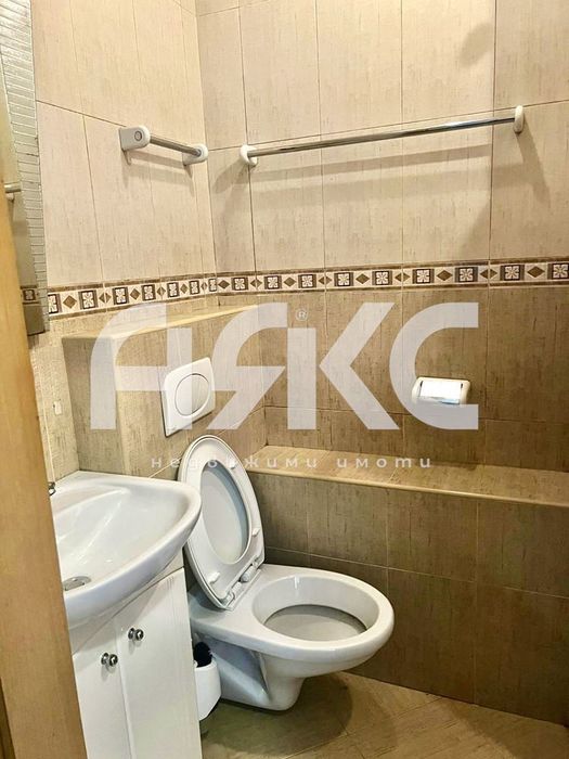 Тристаен обзаведен апартамент в кв. Бъкстон