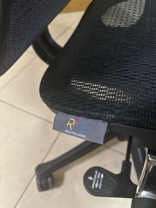 Ергономичен стол RFG TECH SMART, Multi-function, до 250 kg, черен