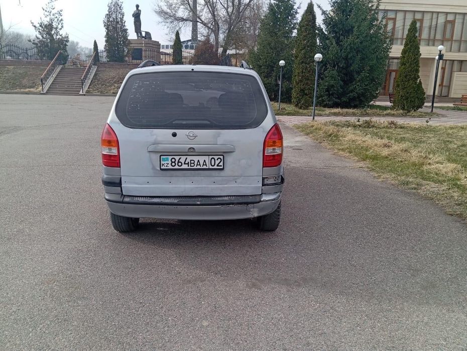 Opel Zafira 2000