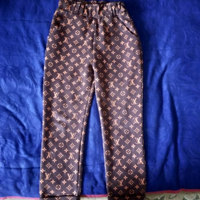 Брюки для девочек