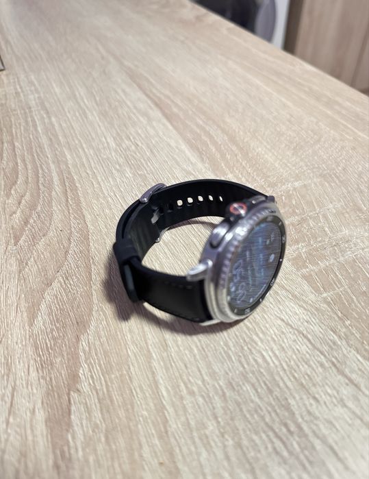 Samsung Galaxy Watch 8 Classic (LTE) 46 мм серебристый-черный