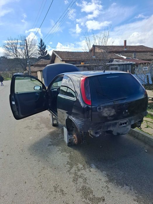Оpel Corsa за части 2004 дизел