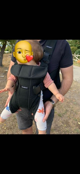 Анатомичното кенгуру за бебета BabyBjorn
