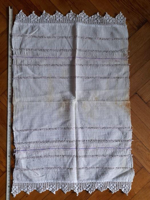 Кенарени кърпи и каре